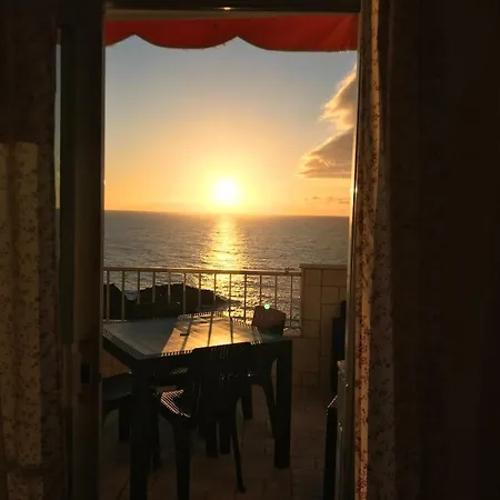 Wonderful Sea Views Daire *