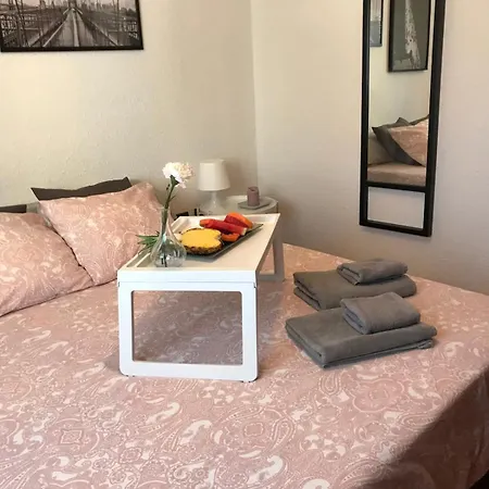 아파트 Wonderful Sea Views El Pris