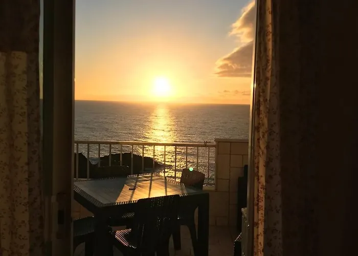 Wonderful Sea Views Apartment *